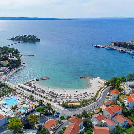 With Parking Space Rab - 23298 아파트